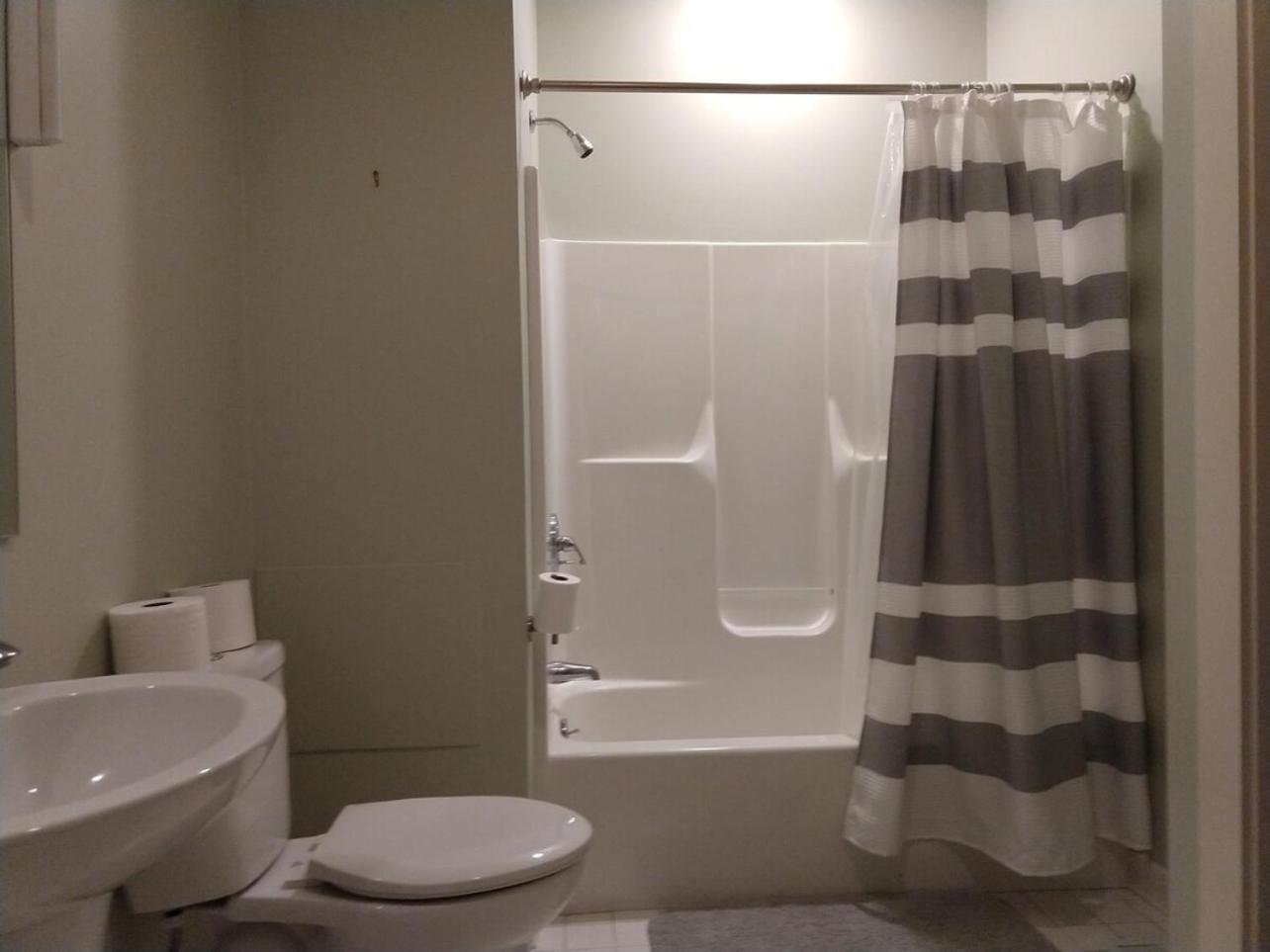 Refresh 3Br Apt New Kitchen! Downtown Durham Esterno foto